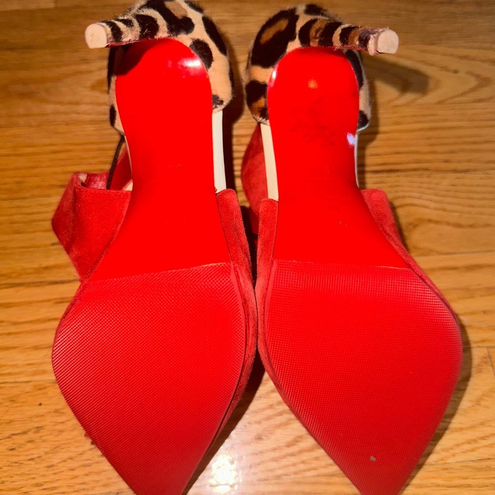 Christian Louboutin suede and leopard-print dyed calf hair (Italy) pump.